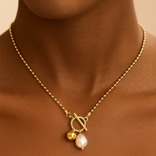 Hán 18K Gold Plated Pearl Necklace | Elegant Tarnish-Resistant Jewelry – Shop Hudda